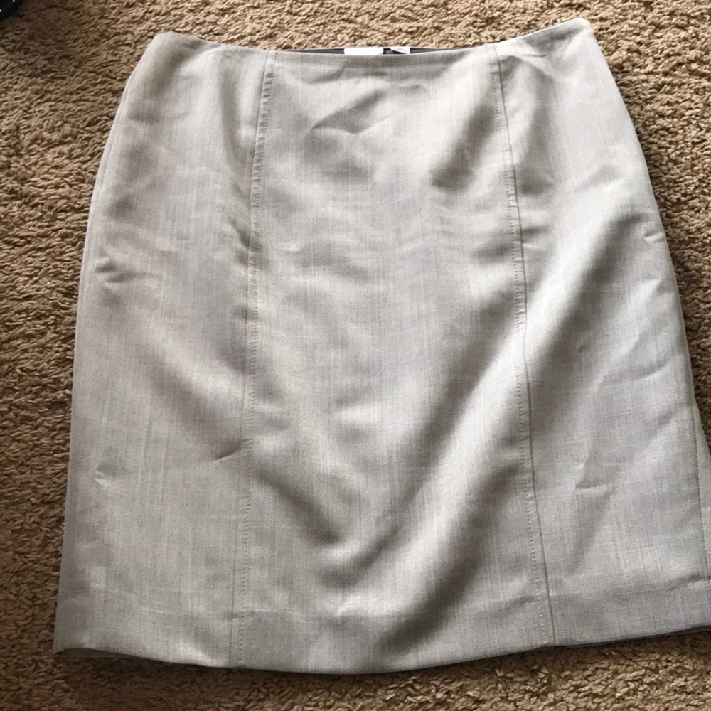 Le suit skirt